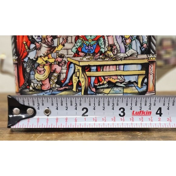 Sadler Robin Hood Castle Themed Teapot - Picture 9 of 10